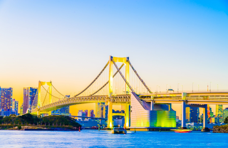 golden hand bridge